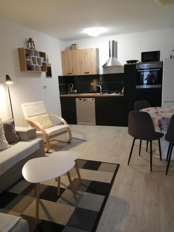 Apartman Grgic 马卡尔斯卡 外观 照片